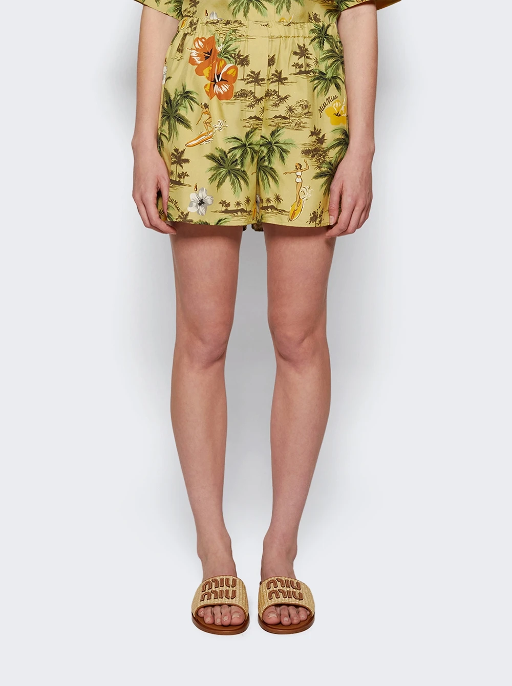 Miu Miu Hawaii Short Pistachio - Image 3
